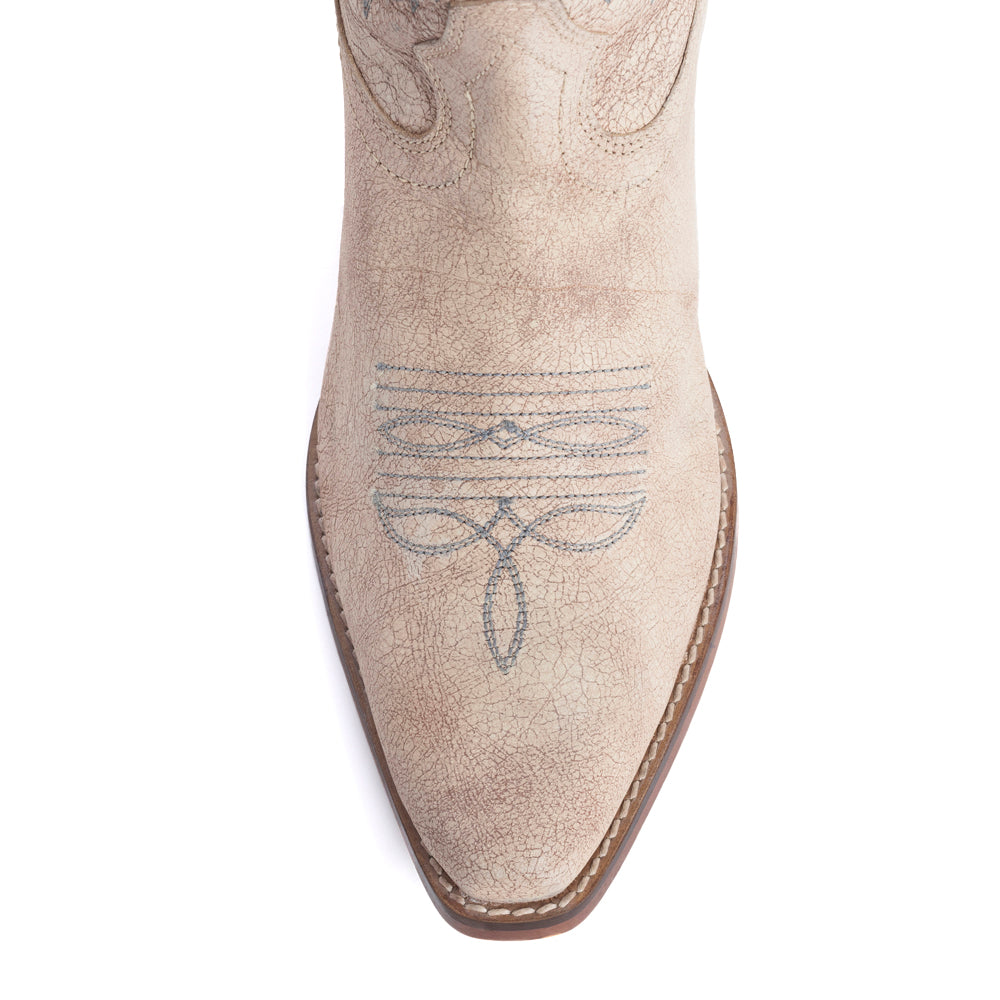 (Pre-Order) Syllvia Prairie Leather Boots in Ivory